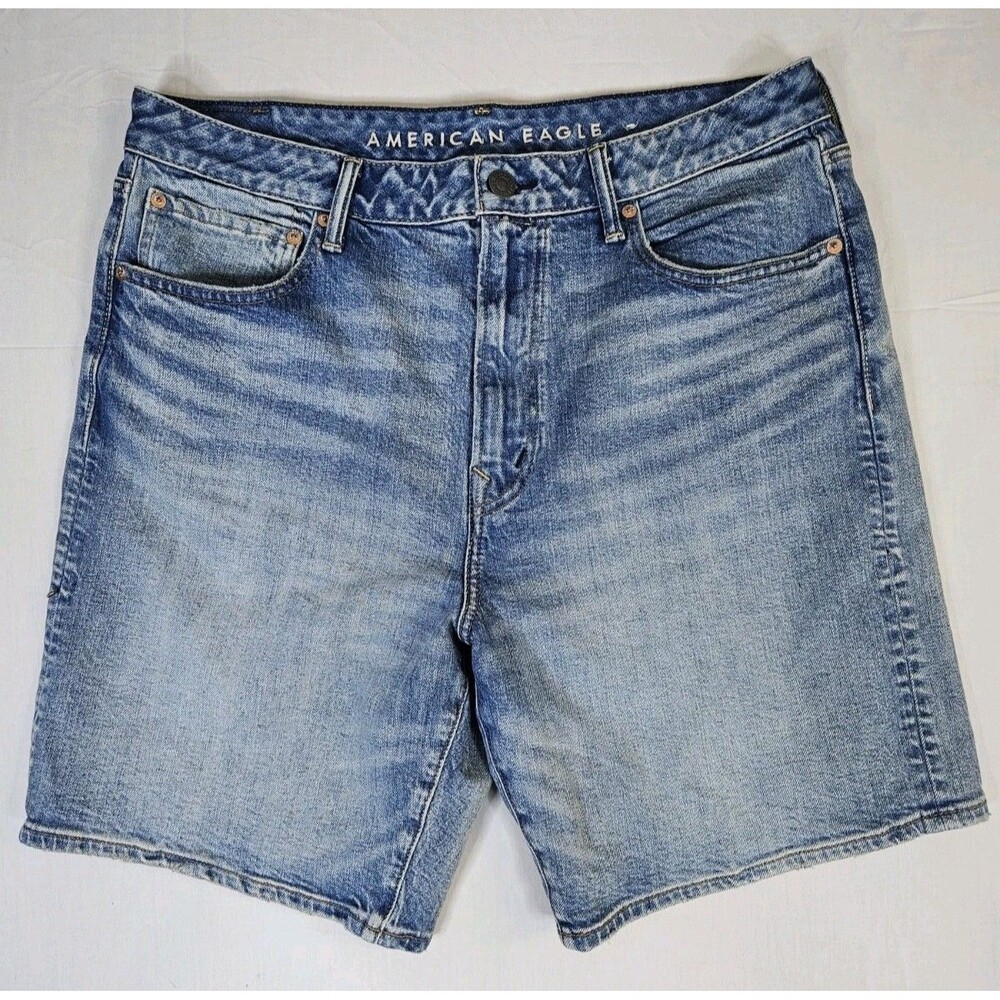 American Eagle Shorts Men's Size 33 Blue EasyFlex Loose Denim Vintage Wash